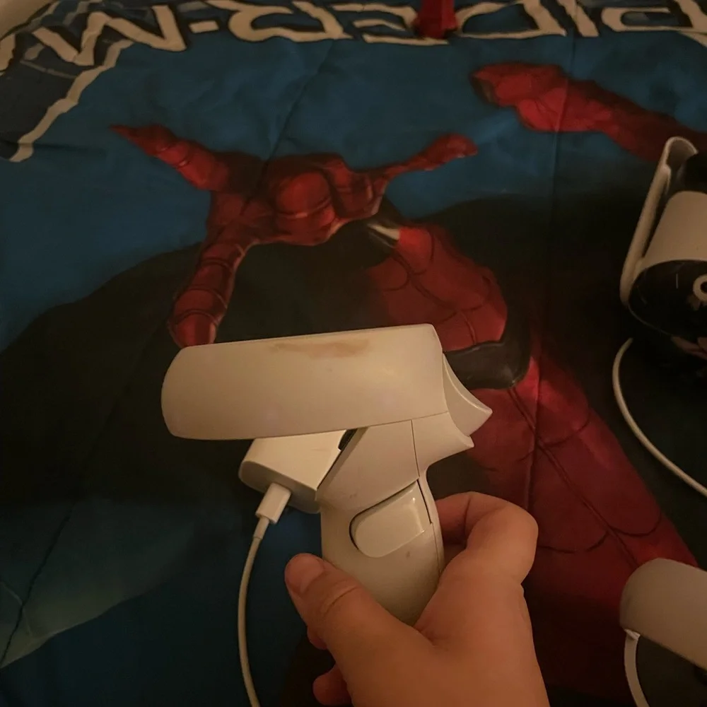 Brand new/ oculus with controllers/demon slayer stickers on oculus